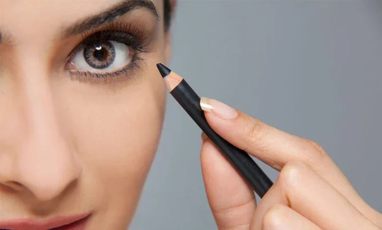 فواید خط چشم چیست؟ هر آنچه لازم است بدانید