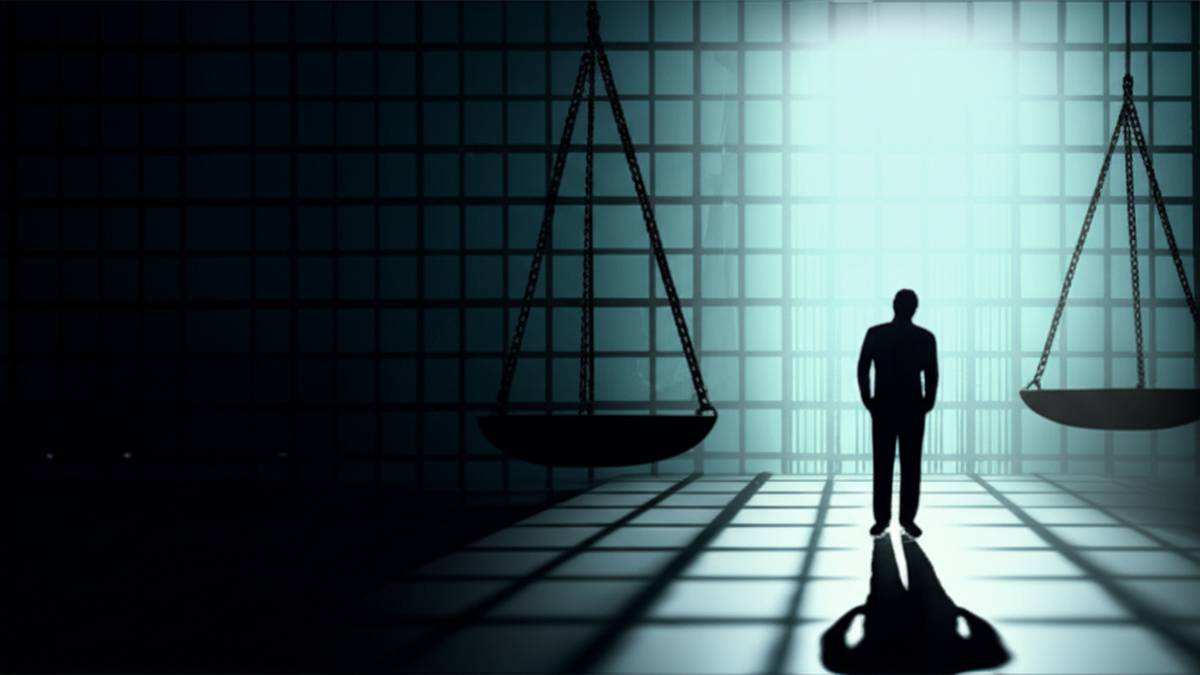 آیا زندانیان حقوق و دستمزد می گیرند؟ | بررسی قوانین ایران